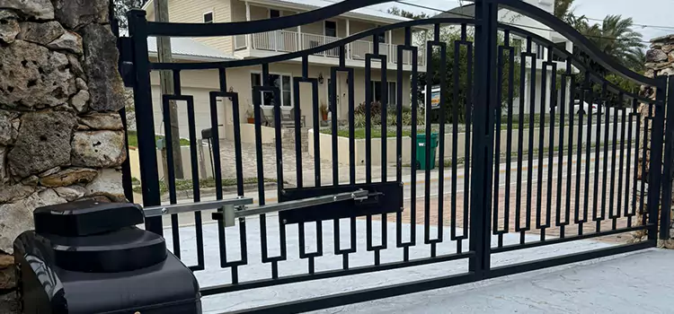 Swing Gate Opener with Keypad Summerville